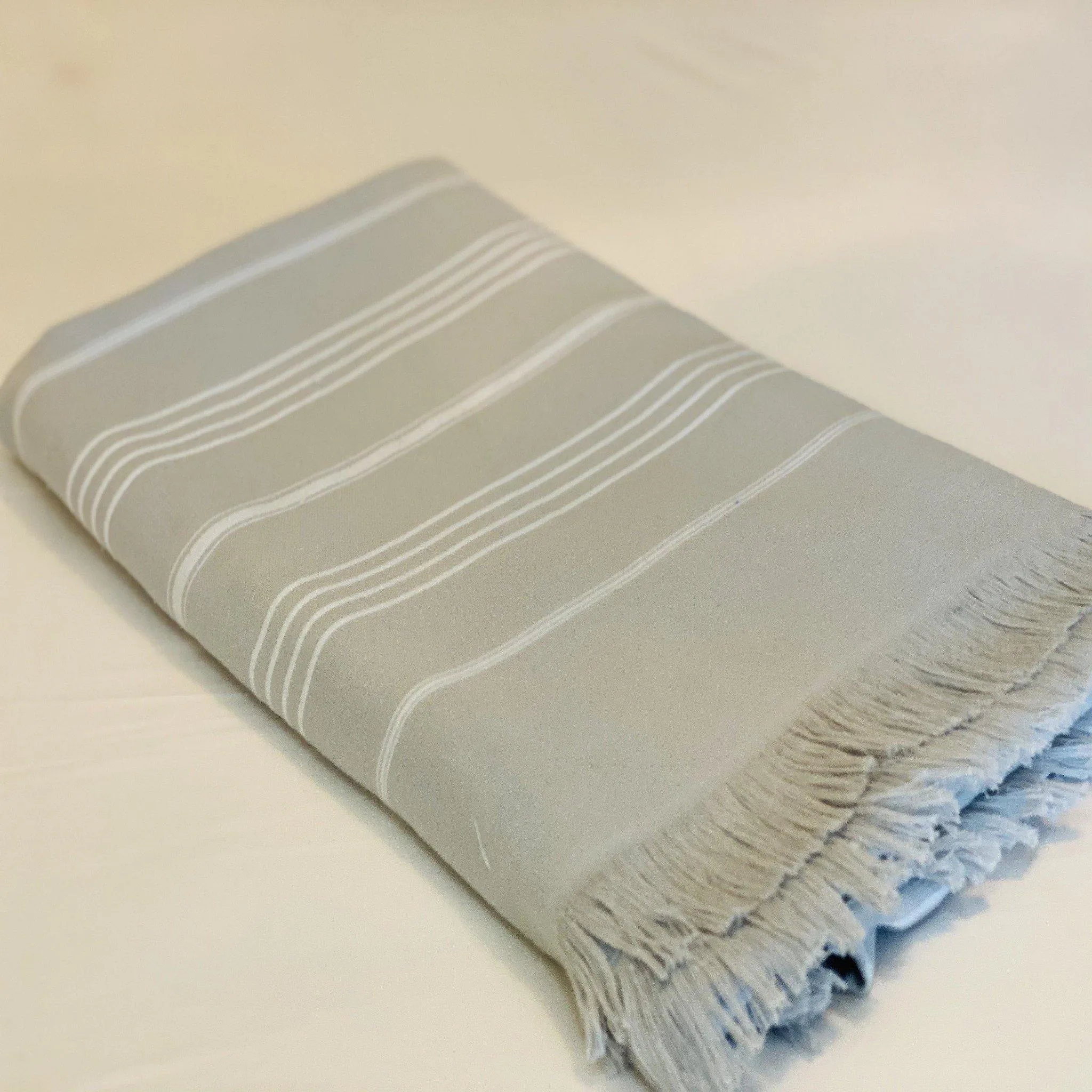 CAMILA GREY TERRI TOWEL