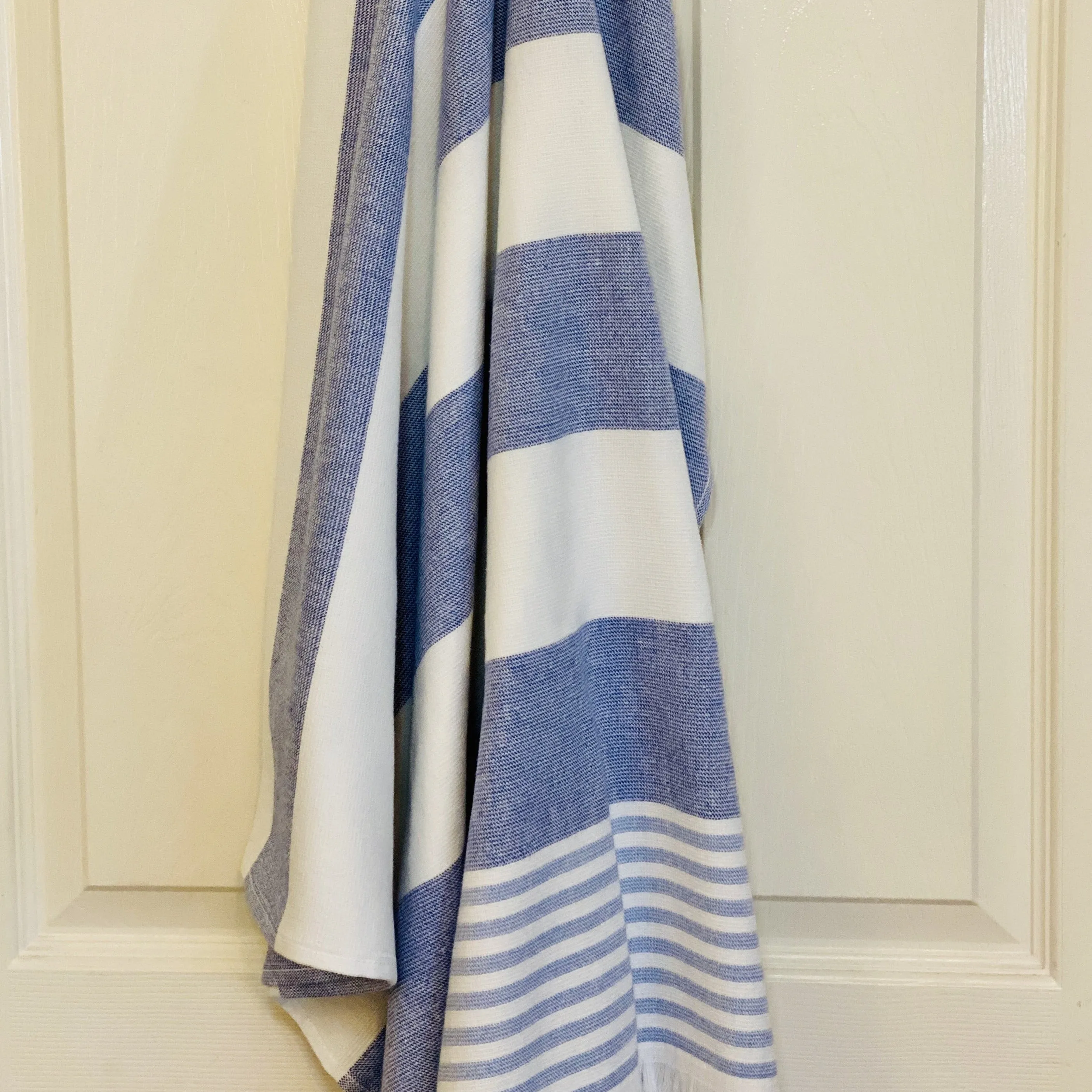 CLARA WHITE & BLUE STRIPES