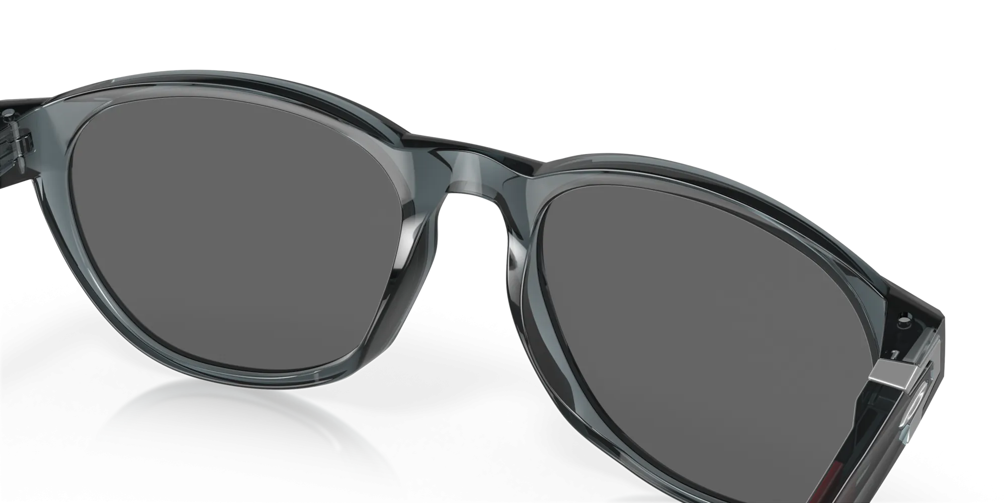 Oakley Reedmace Color: Prizm Black Polarized Lenses, Crystal Black Frame